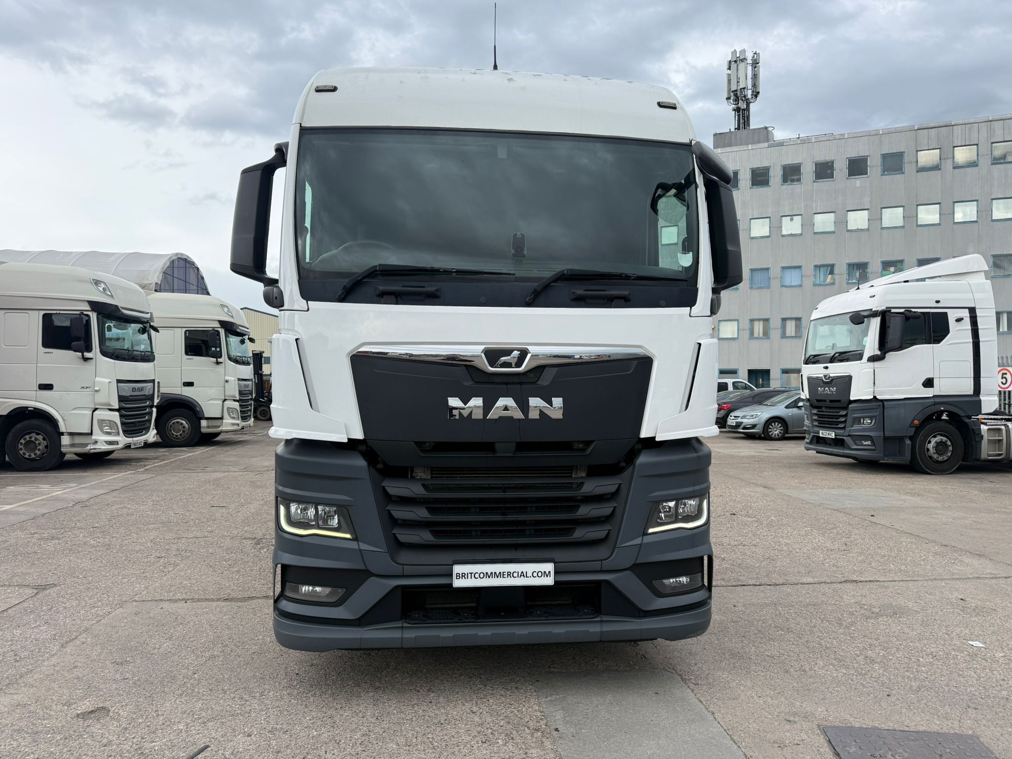 MAN TGX470 — photo 2
