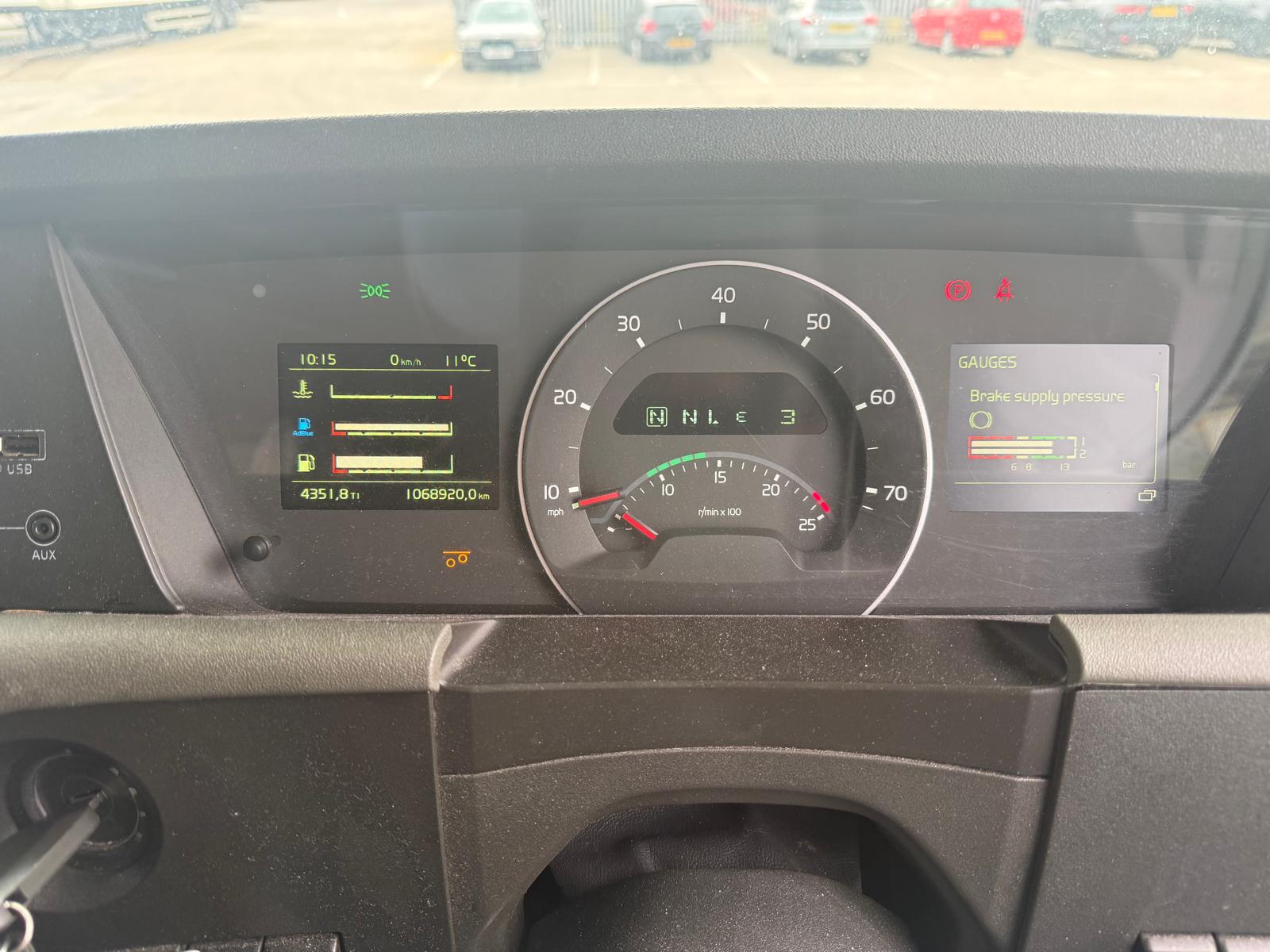 VOLVO FH500 — photo 11
