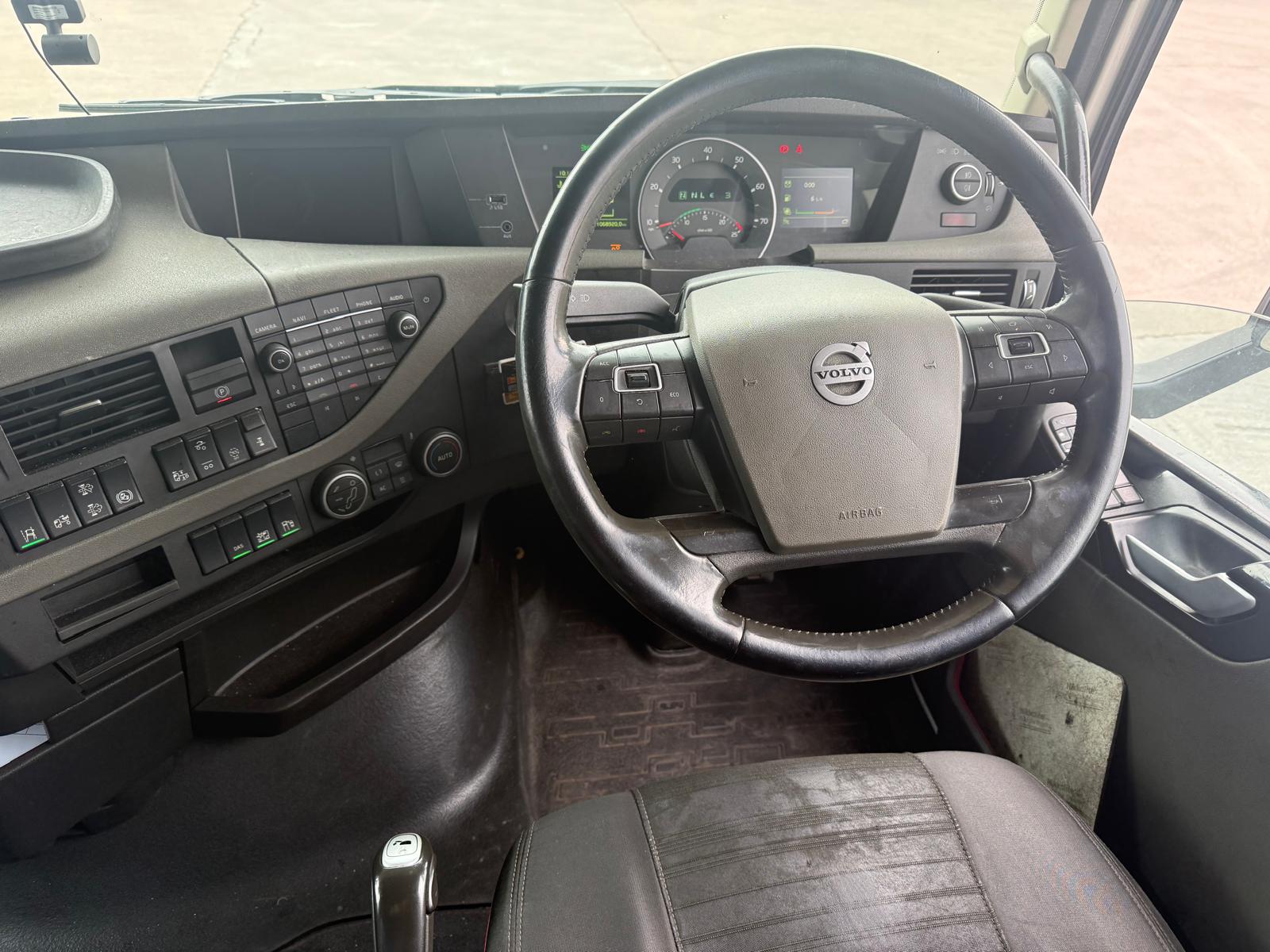 VOLVO FH500 — photo 9