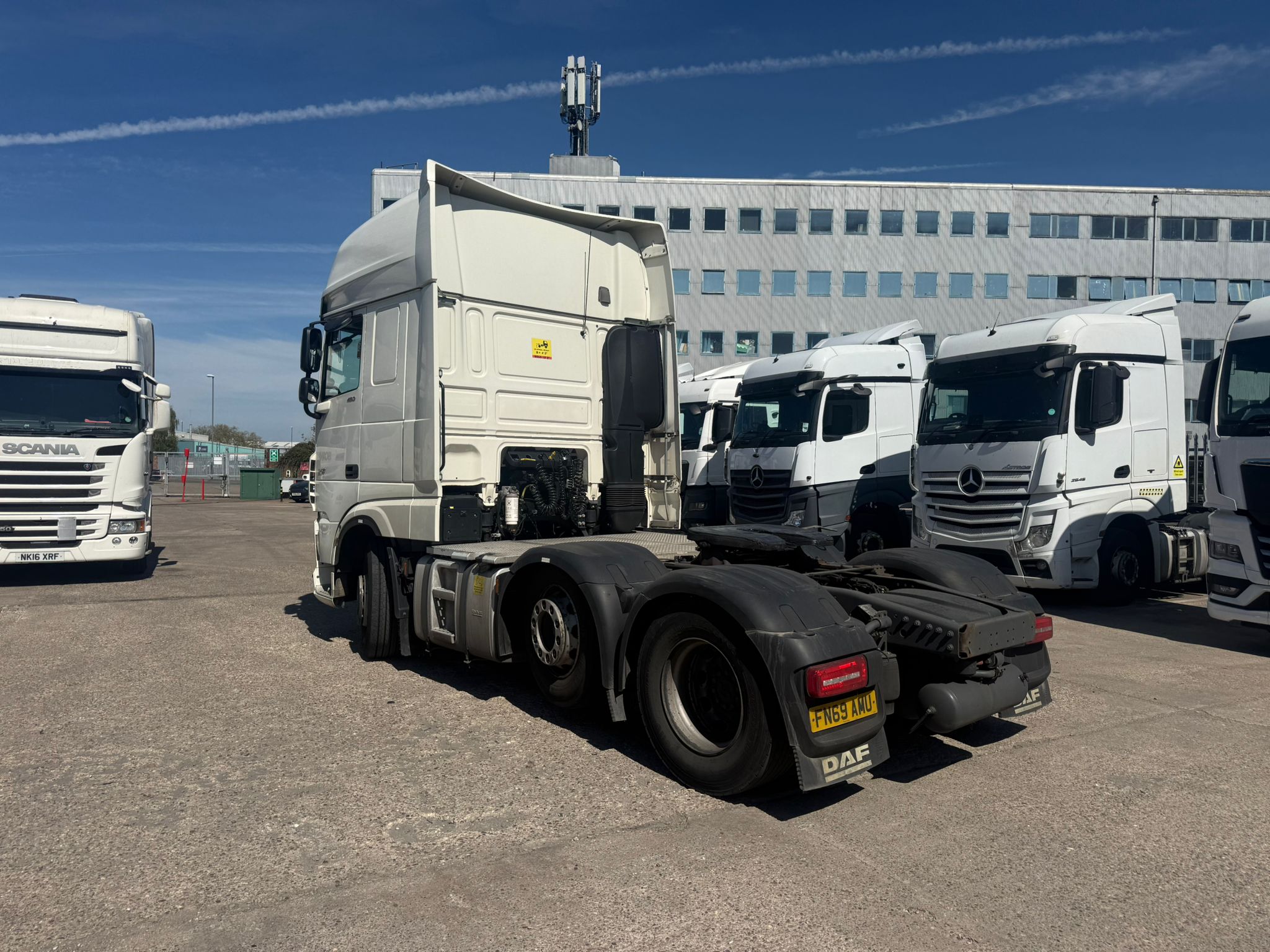 DAF XF480 — photo 4