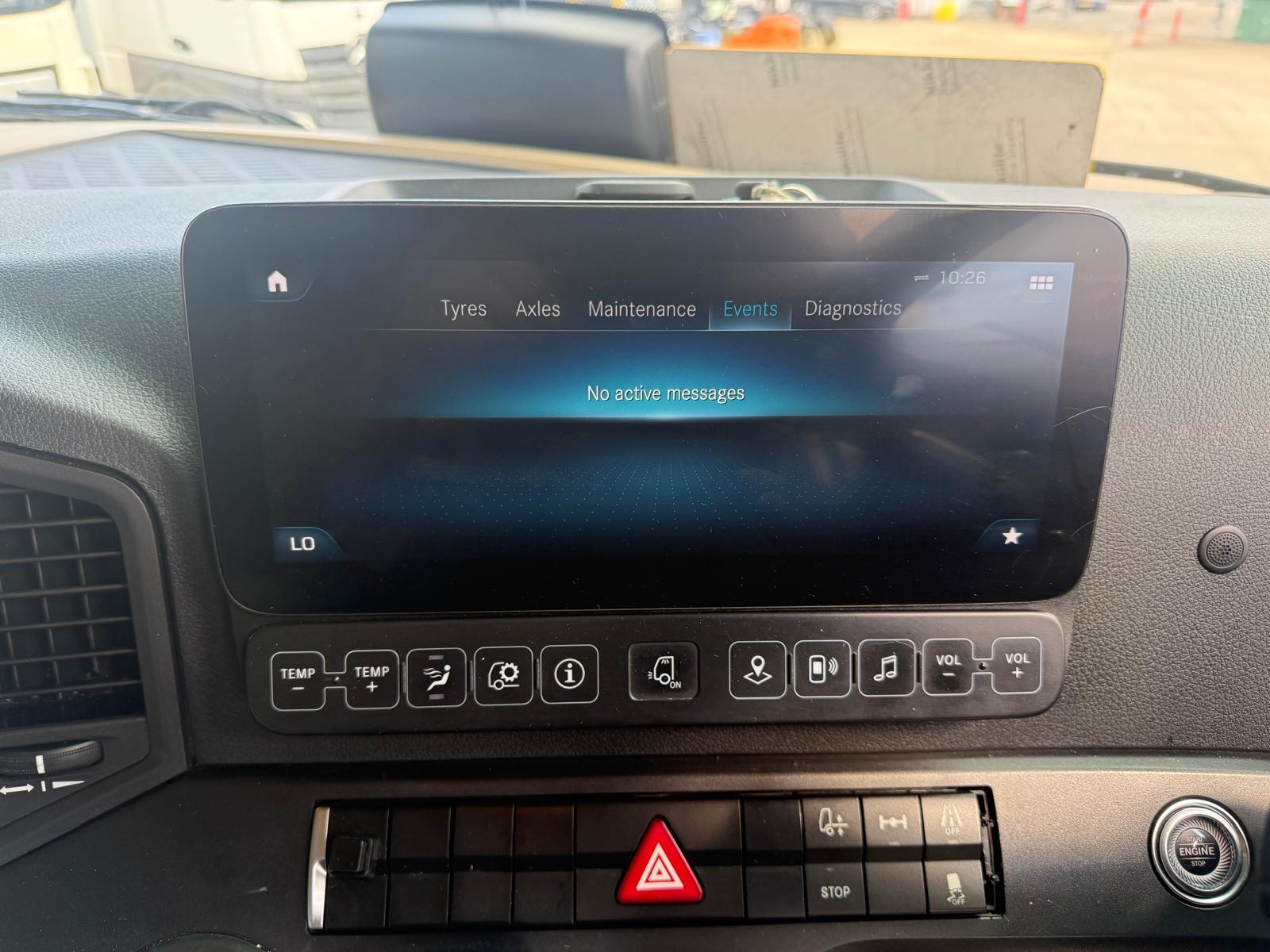 MERCEDES Actros 2548 — photo 8