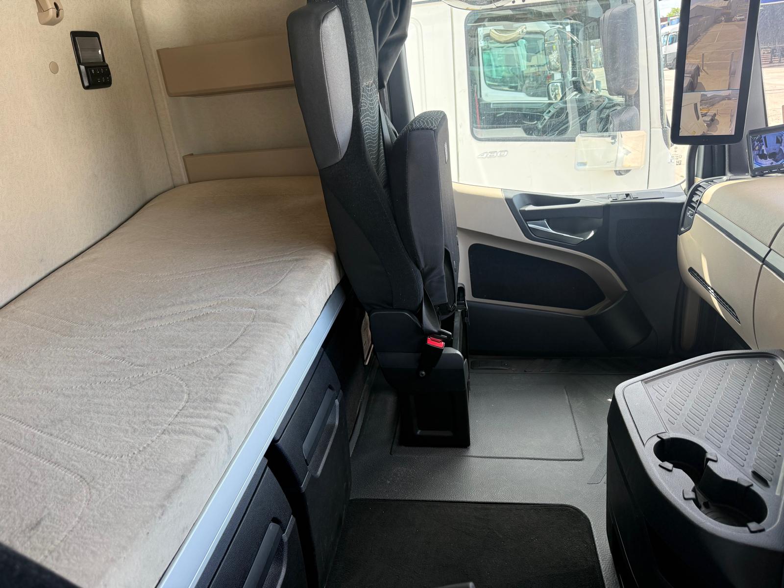 MERCEDES Actros 2545 — photo 10