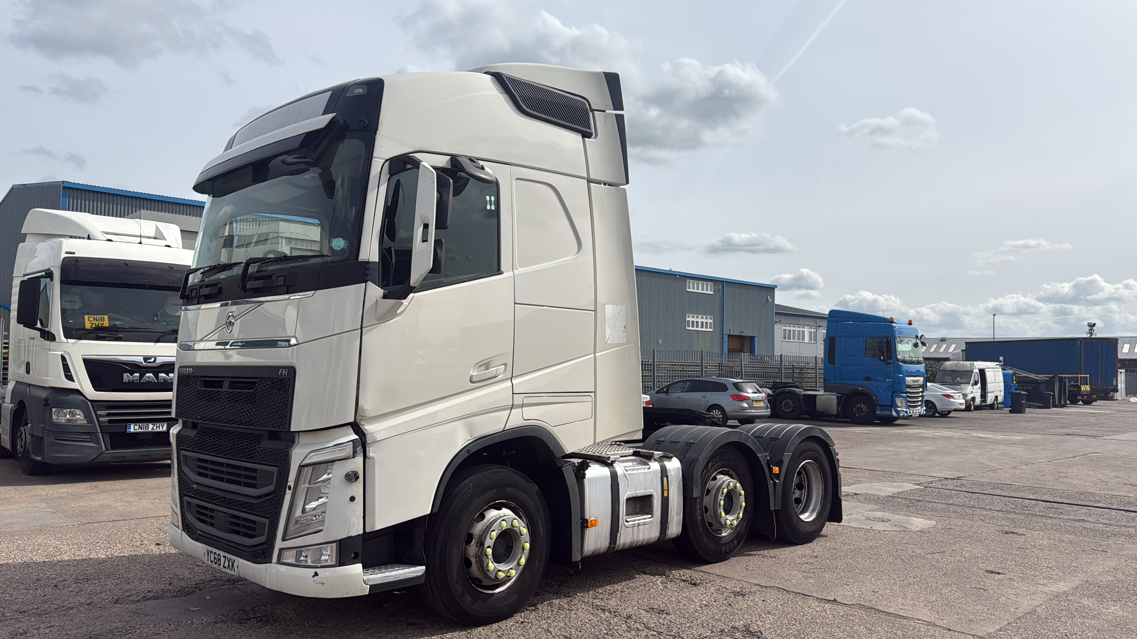 Volvo FH500 — photo 3