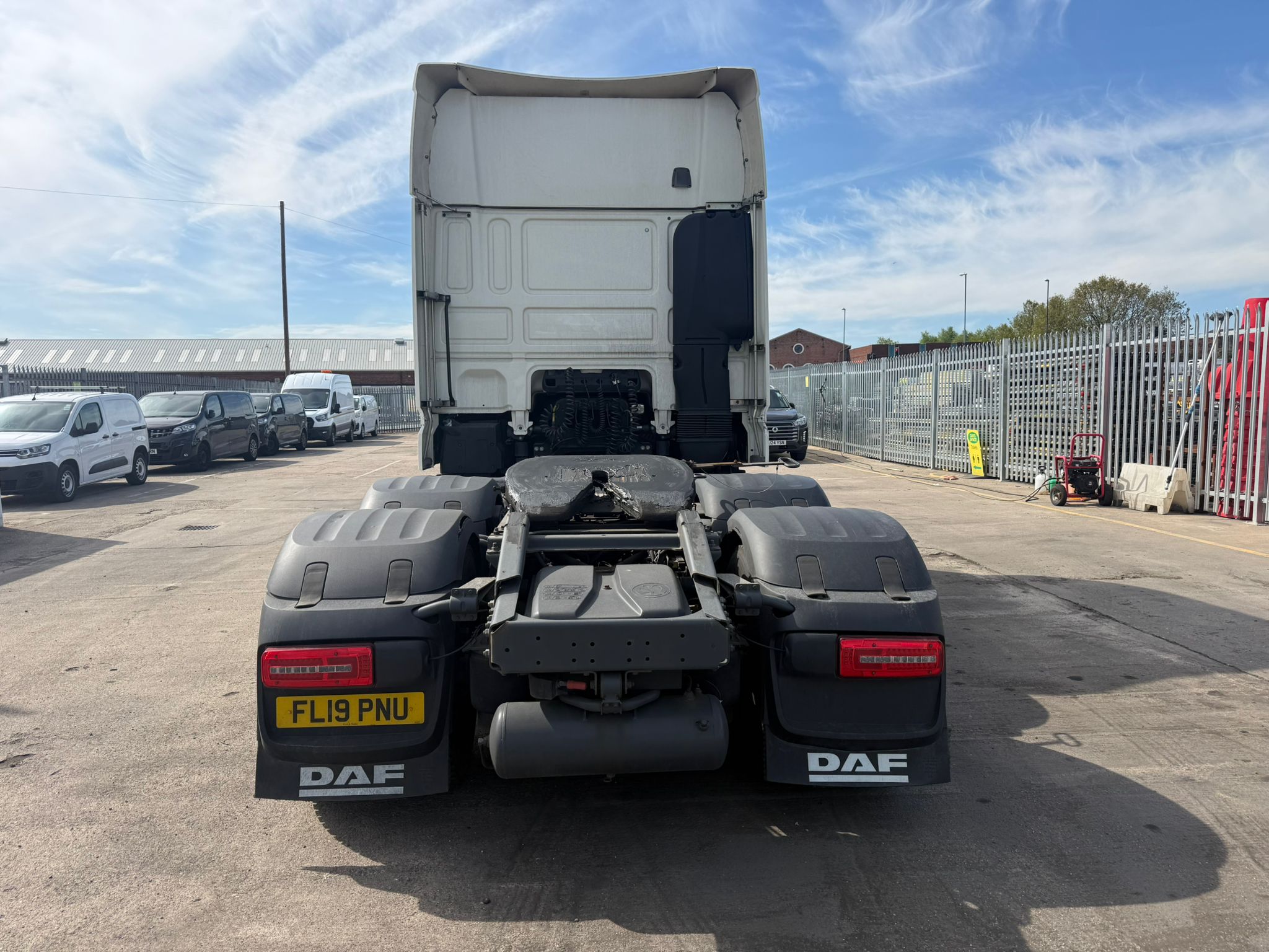 DAF XF480 — photo 5
