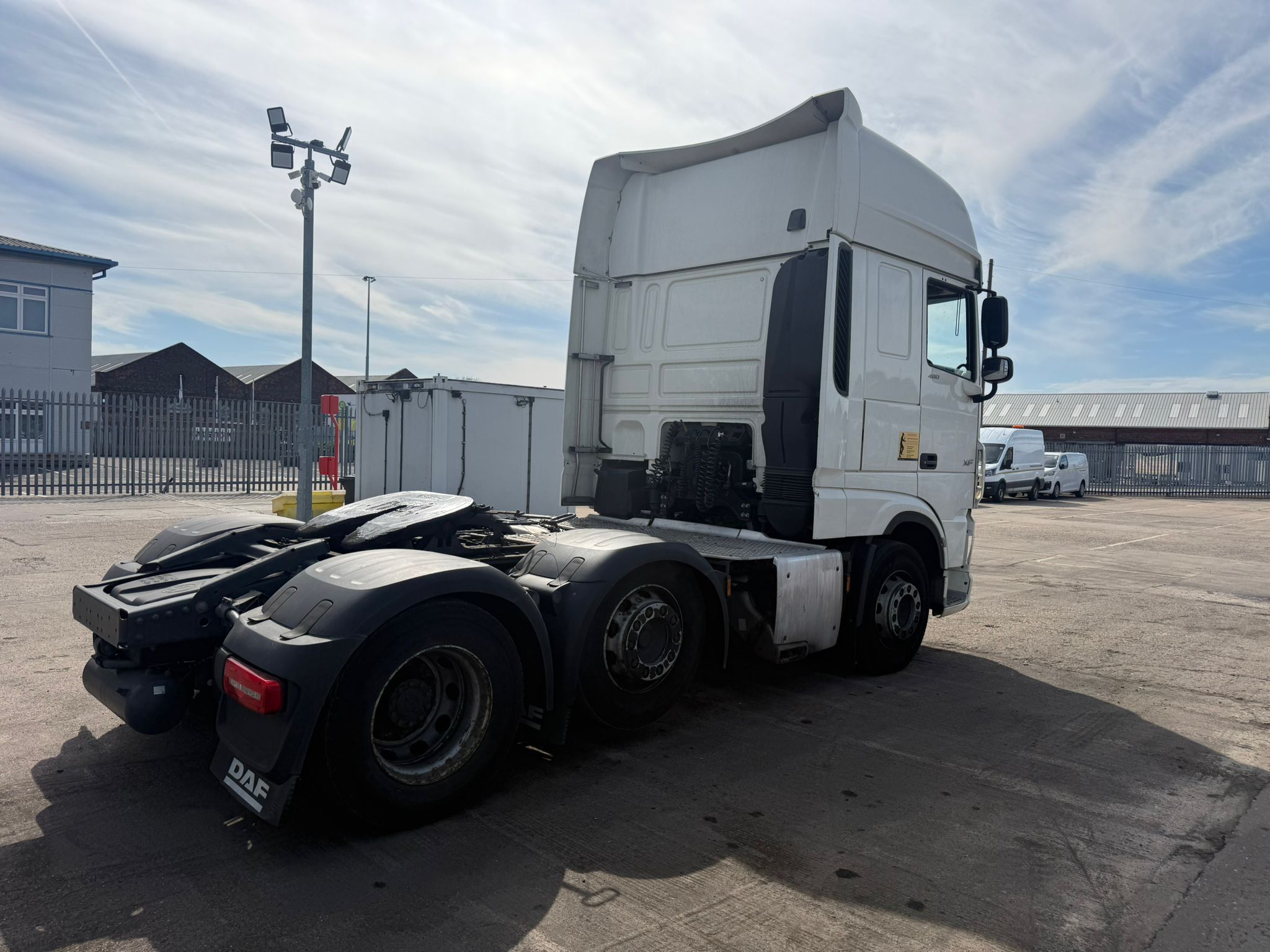 DAF XF480 — photo 6